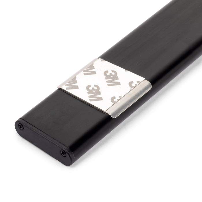 USB wiederaufladbare LED-Wandleuchte Kaus Black Näherungssensor, L240mmKunststoff Aluminium, Schwarzer Metallic-Lack