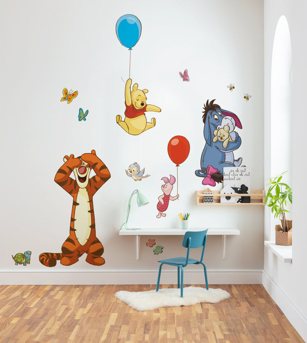 Selbstklebende Vlies Fototapete / Wandtattoo | Winnie the Pooh and Friends XXL | 127 x 200 cm