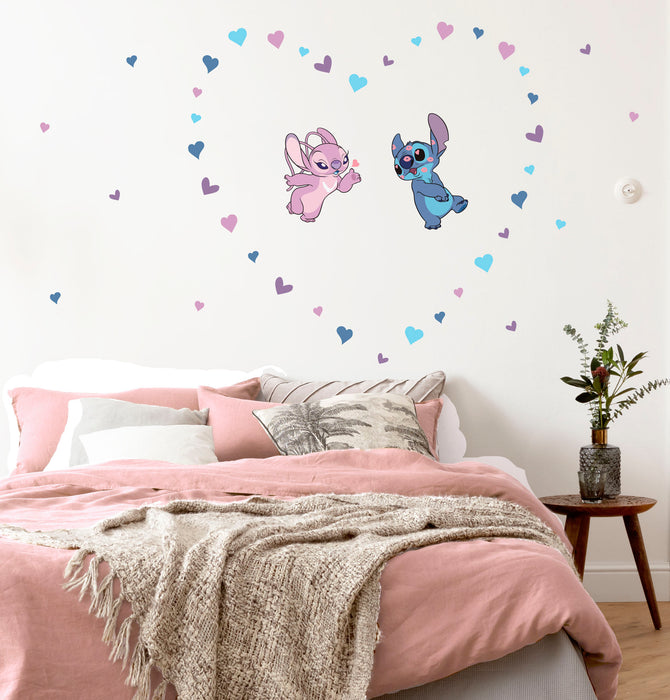 Wandtattoo | Stitch in Love | 50 x 70 cm
