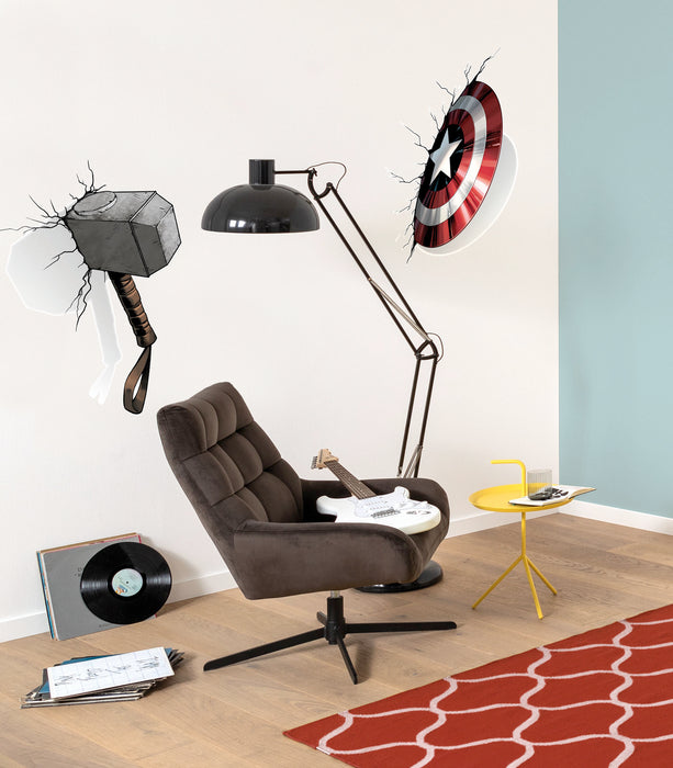 Komar NEU | Wandtattoo - Avengers Powerful Weapons - Größe 50 x 70 cm