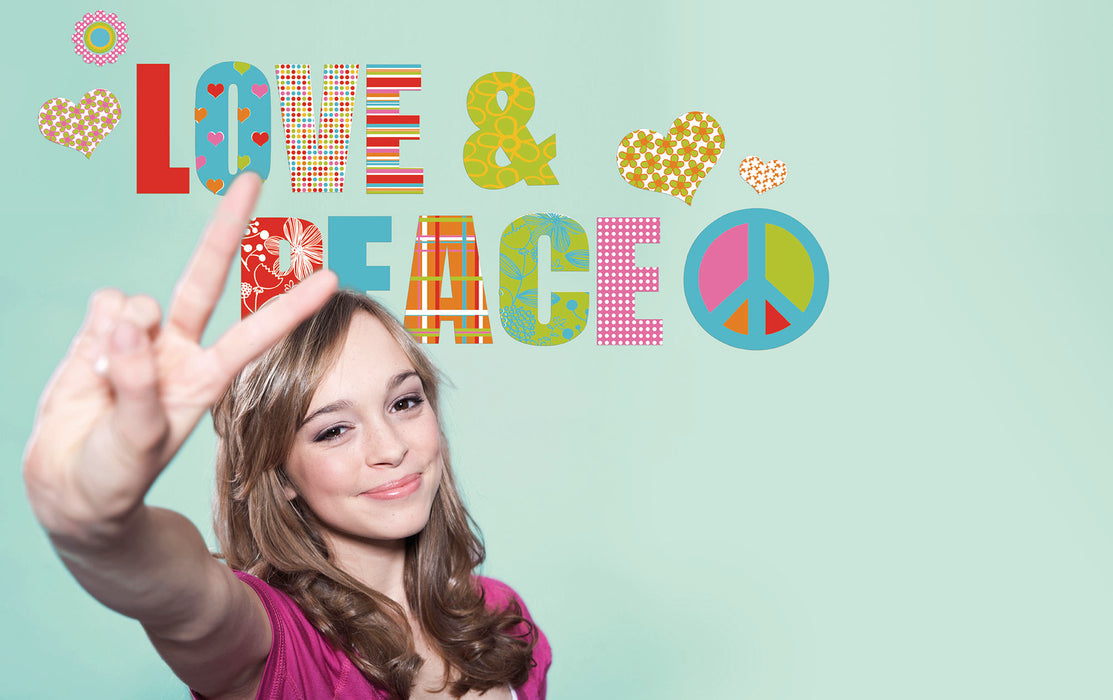 Wandtattoo | Love and Peace | 100 x 70 cm