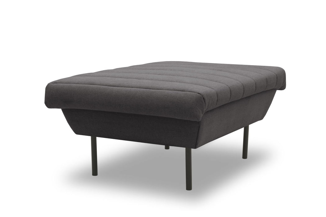 IX | Hocker Quadratisch | attraktive Steppung