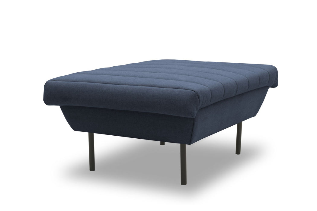 IX | Hocker Quadratisch | attraktive Steppung