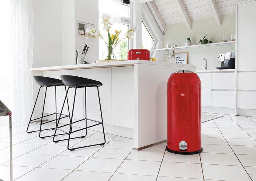 Wesco | Kickmaster® Maxi, freistehender Behälter, rot