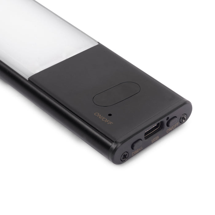 USB wiederaufladbare LED-Wandleuchte Kaus Black Näherungssensor, L240mmKunststoff Aluminium, Schwarzer Metallic-Lack