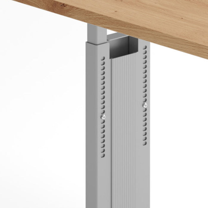 Hammerbacher | Schreibtisch C-Fuß 120x67cm Asteiche / Silber