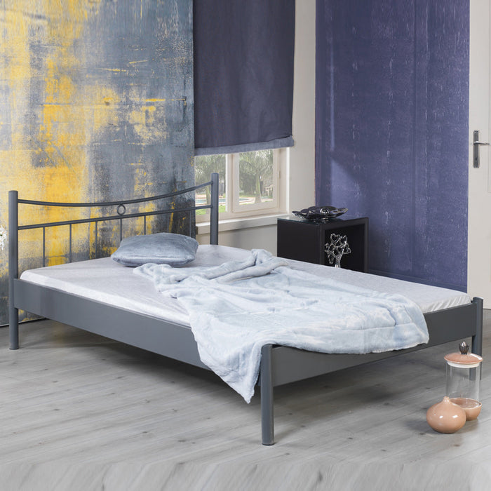 Lucy | Metallbett