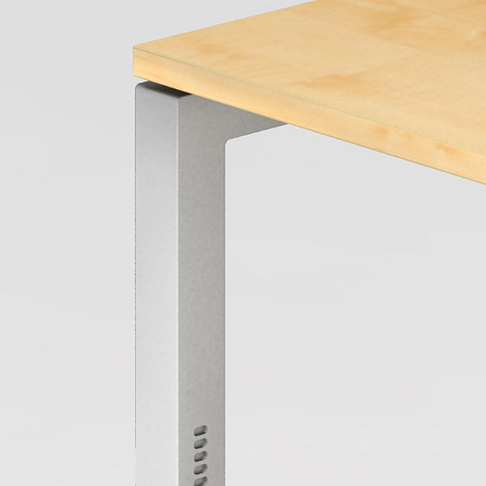 Hammerbacher | Schreibtisch O-Fuß eckig 80x80cm Ahorn