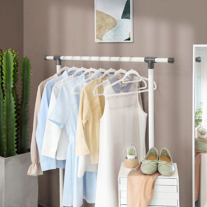 AUSLAUF SONGMICS | Velvet Hangers, 50 Pack, Non-Slip Clothes Hangers, 0.6 cm Thickness, Space Saving, 360° Swivel Hooks, 43.5 cm Long, for Coat, Jacket, Shirt, Dress, Trousers, weiß CRF020W02