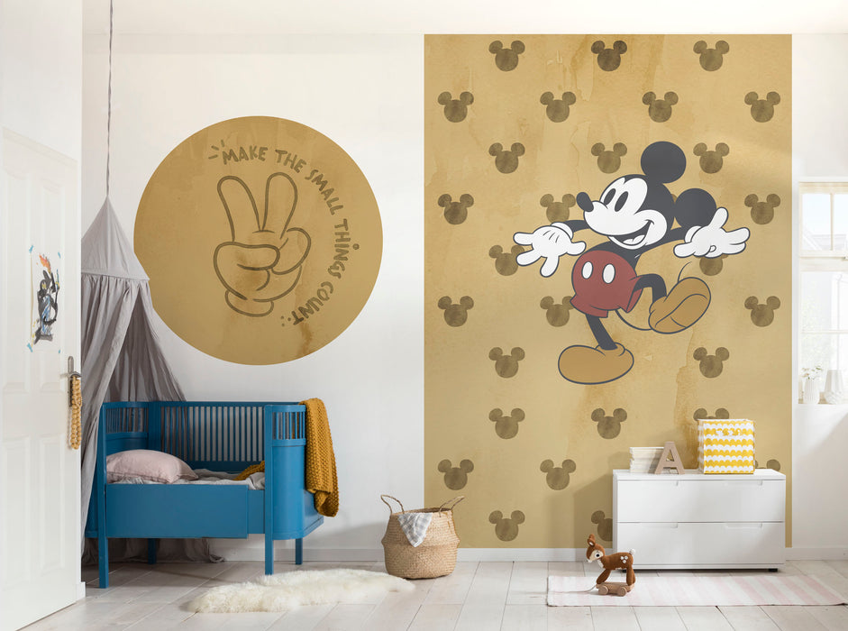 Dot | selbstklebende Vlies Fototapete | Mickey Love wins | 125 x 125 cm