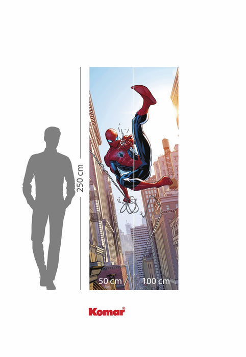 Komar NEU | Komar Vlies Fototapete - Marvel Spider-Man Swinging - Größe 100 x 250 cm