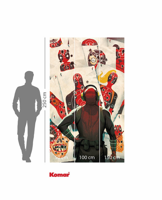 Komar NEU | Komar Vlies Fototapete - Marvel Deadpool Target Shooting - Größe 150 x 250 cm