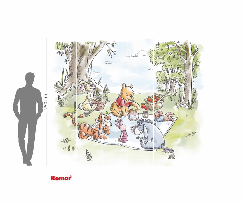 Komar NEU | Komar Vlies Fototapete - Disney Winnie the Pooh Nice for Picnics - Größe 300 x 250 cm