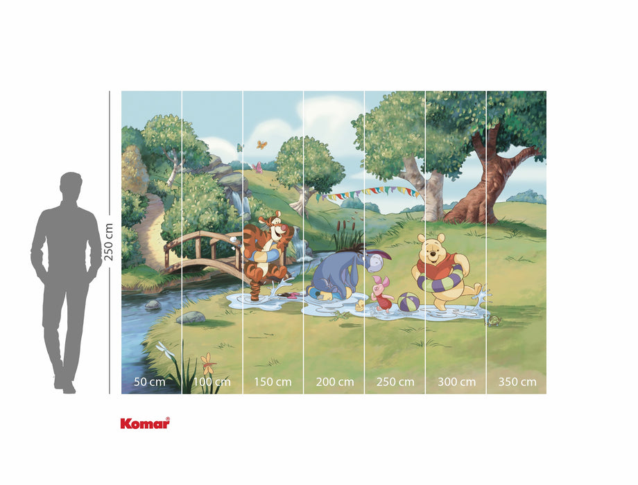 Komar NEU | Komar Vlies Fototapete - Disney Winnie the Pooh Friendship and Fun - Größe 350 x 250 cm