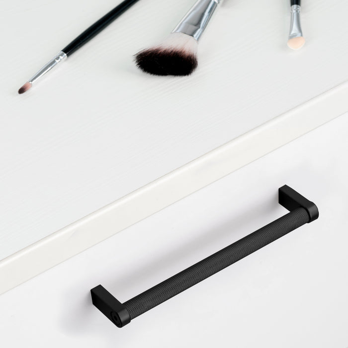 Emuca | Lot von 5 Möbelgriffe Bergen, L173mm, 160mm Achsenabstand, Aluminium, Schwarz lackiert