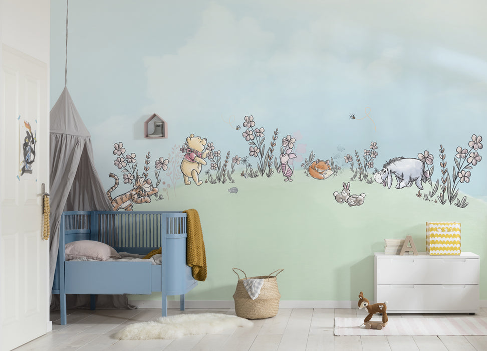 Komar NEU | Digitaldruck Vlies Fototapete - Winnie the Pooh Curious Minds - Größe 400 x 250 cm