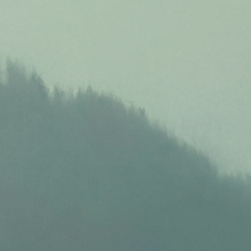 Komar NEU | Digitaldruck Vlies Fototapete - Hazy Hills - Größe 400 x 250 cm