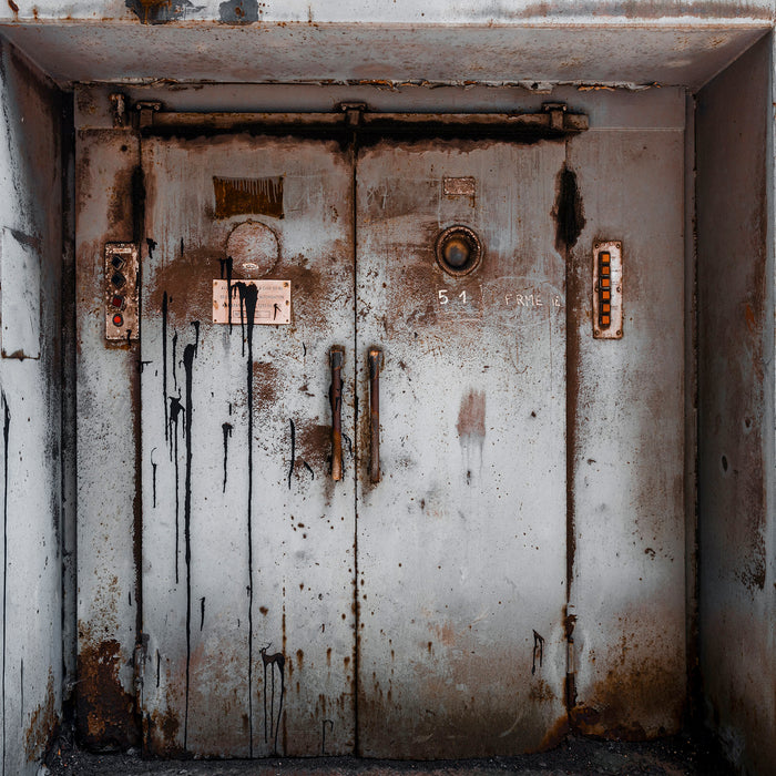 Keilrahmenbild | Doorface | 60 x 60 cm