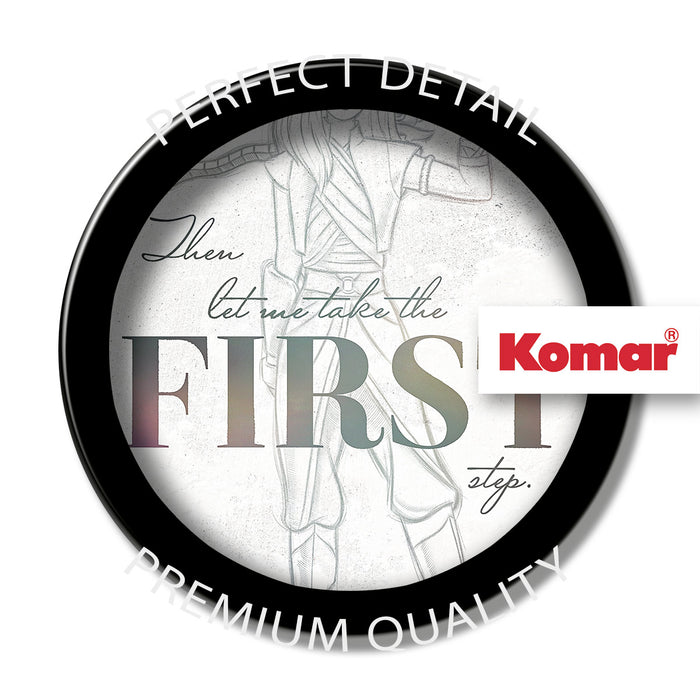 Komar NEU | Keilrahmenbild - Raya First One - Größe 30 x 40 cm