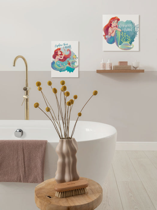 Komar NEU | Komar Keilrahmenbild - Disney Ariel Explore your World - Größe: 30 x 40 cm