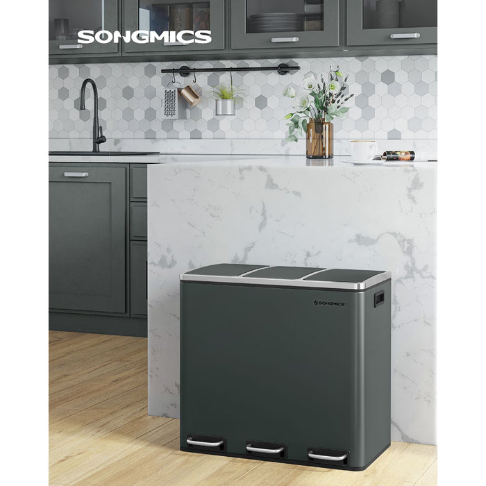AUSLAUF SONGMICS | Recycling Bin, 3 x 18 L Triple Kitchen Bin, 3 Compartment Pedal Bin with Soft-Close Lids, Plastic Inner Buckets, und Handles, Anthracite grau LTB54GS