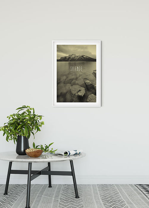 Komar NEU | Wandbild - Word Lake Silence Sand - Größe 50 x 70 cm