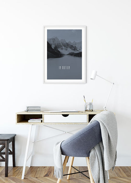 Komar NEU | Wandbild - Word Lake In Motion Steel - Größe 30 x 40 cm