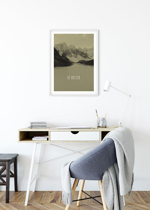 Komar NEU | Wandbild - Word Lake In Motion Sand - Größe 30 x 40 cm