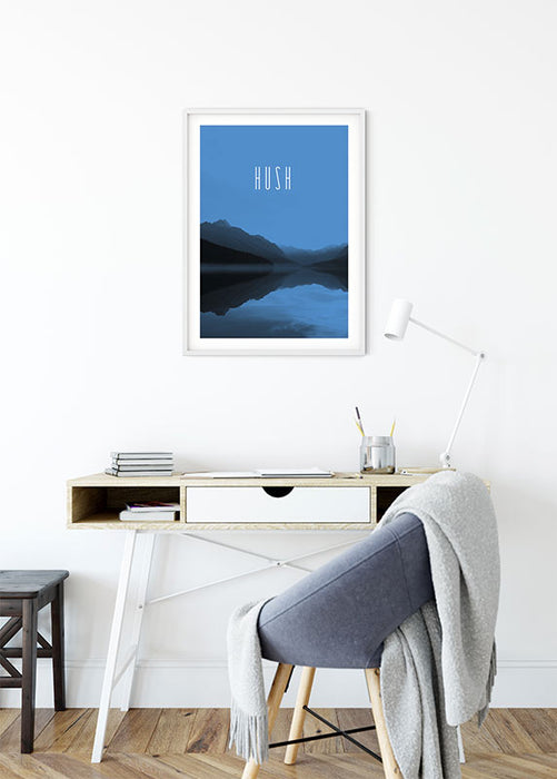 Komar NEU | Wandbild - Word Lake Hush Blue - Größe 30 x 40 cm
