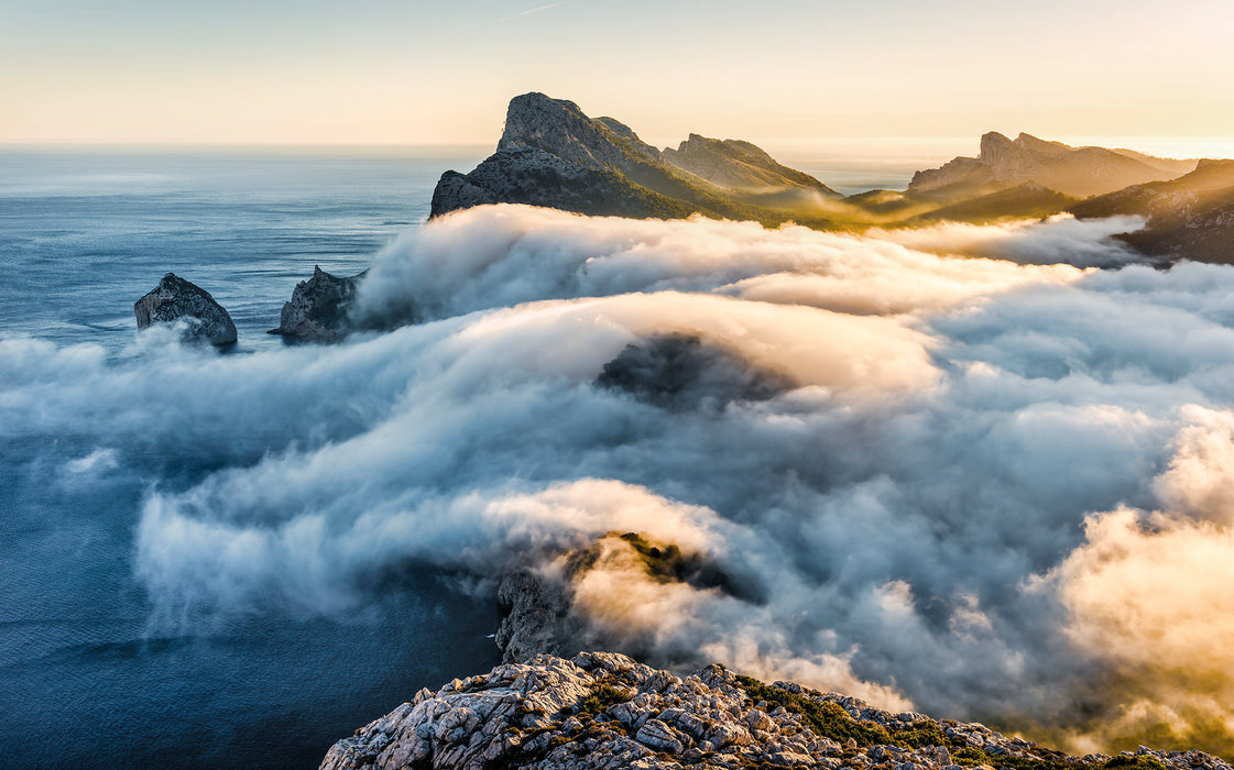 Komar NEU | Digitaldruck Vlies Fototapete - Soul of Light - Größe 400 x 250 cm