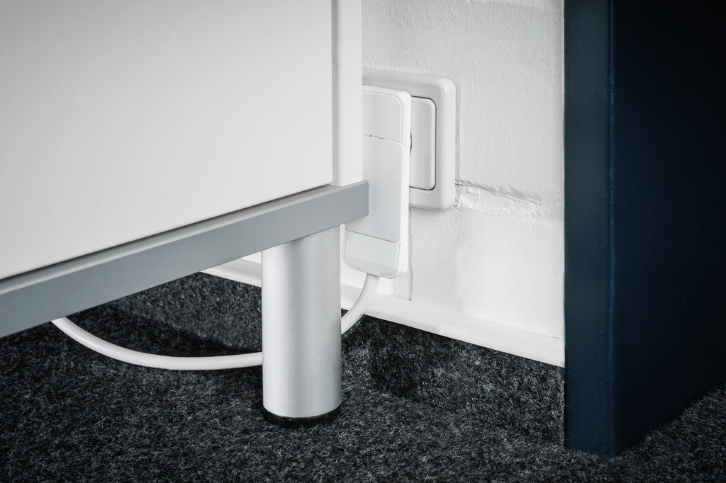 Naber | Dreifach-Tischsteckdose mit Flachstecker | Steckdose | weiß