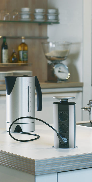 Evoline | Evoline® Port 1 | Versenkbares Steckdosenelement | mit Schukosteckdose | Deckel silberfarbig