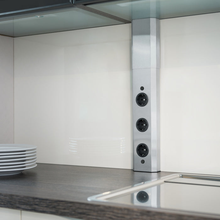 Naber | Mira Wand 1 | Aufbausteckdosenelement | 3fach | ohne Schalter