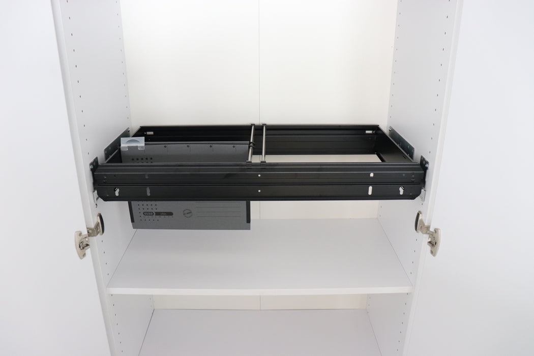 Hammerbacher NEU | Hängeregister hinter Flügeltür