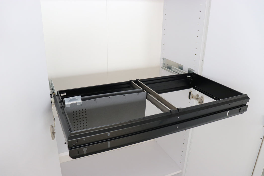 Hammerbacher NEU | Hängeregister hinter Flügeltür