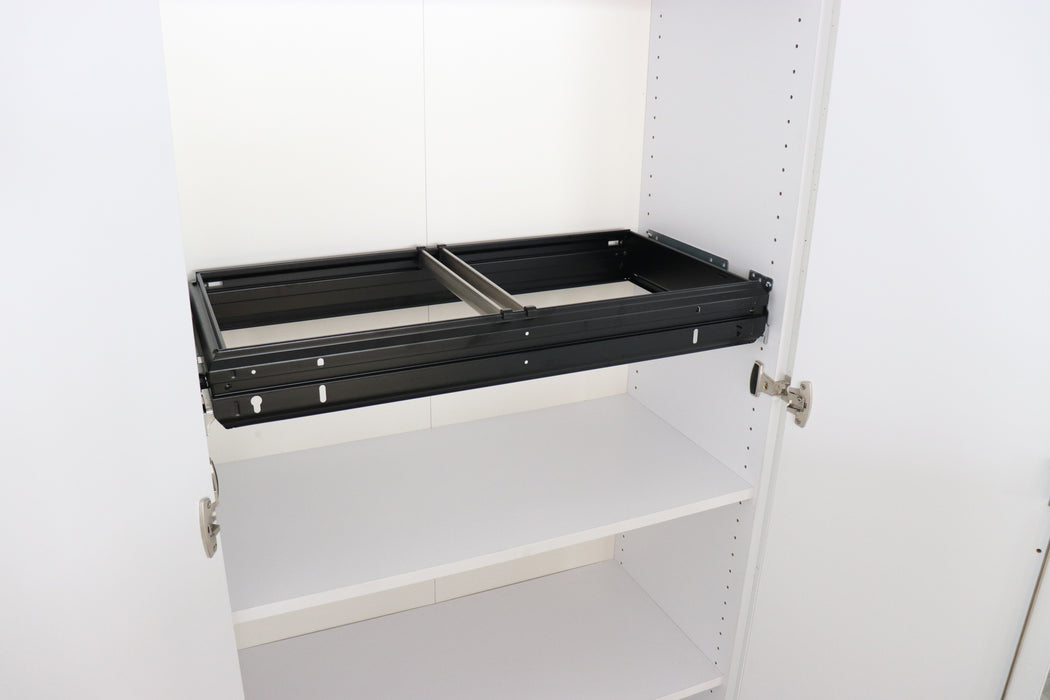 Hammerbacher NEU | Hängeregister hinter Flügeltür