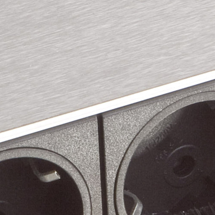 Hammerbacher NEU | Steckdosenleiste DATA1 mit Einbau