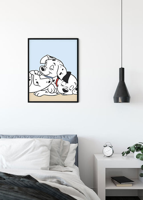 Komar NEU | Wandbild - 101 Dalmatiner Cuddle - Größe 40 x 50 cm