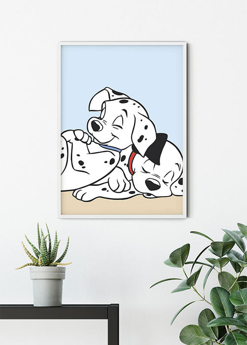 Komar NEU | Wandbild - 101 Dalmatiner Cuddle - Größe 50 x 70 cm