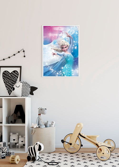 Komar NEU | Wandbild - Frozen 2 Elsa Action - Größe 50 x 70 cm