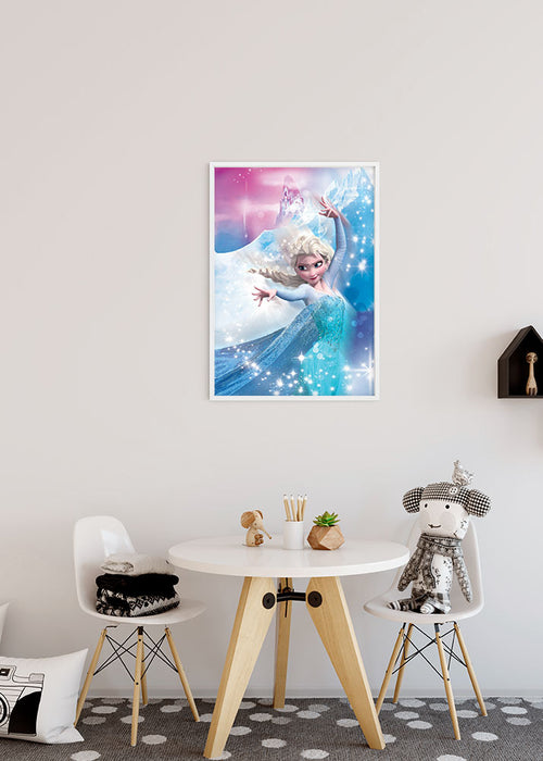 Komar NEU | Wandbild - Frozen 2 Elsa Action - Größe 40 x 50 cm