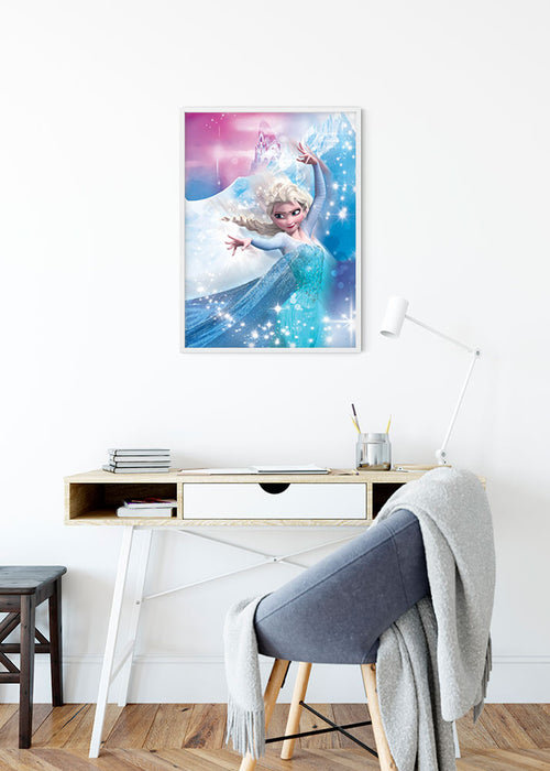Komar NEU | Wandbild - Frozen 2 Elsa Action - Größe 50 x 70 cm