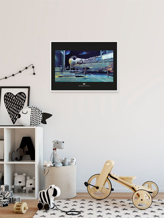 Komar NEU | Wandbild - Star Wars Classic RMQ Falcon Hangar - Größe 70 x 50 cm