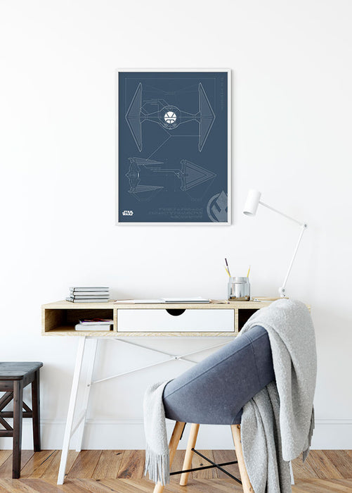 Komar NEU | Wandbild - Star Wars Blueprint Sith TIE-Fighter - Größe 40 x 50 cm