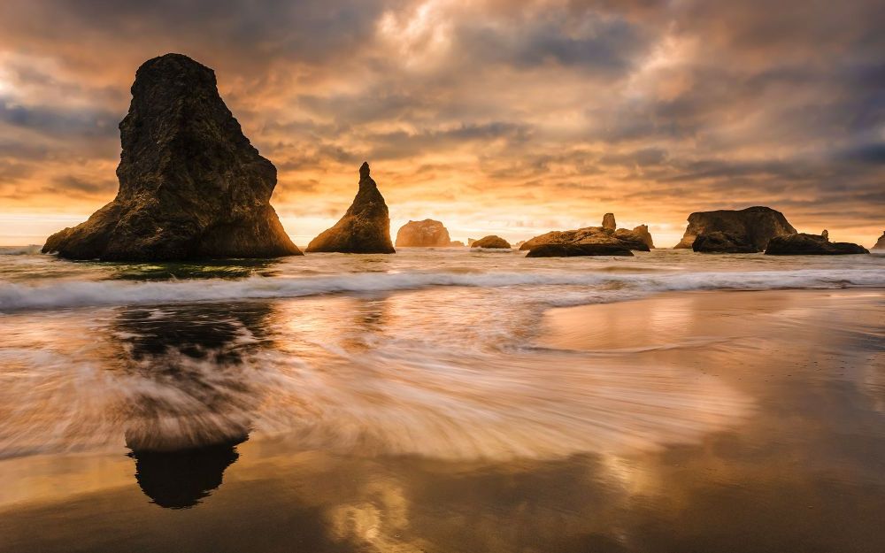 Vlies Fototapete | Golden Stacks | Größe 400 x 250 cm