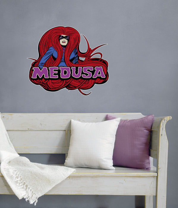 Komar | Wandtattoo | Medusa Comic Classic  | Größe 50 x 70 cm