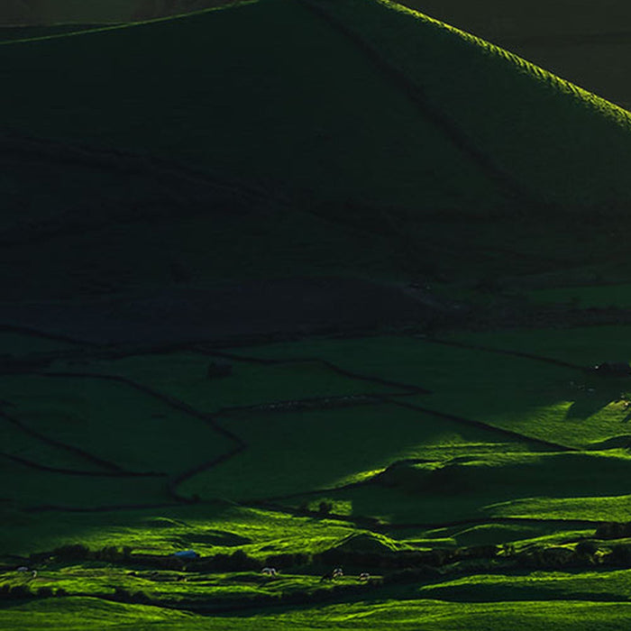 Vlies Fototapete | Crater Land | Größe 300 x 200 cm