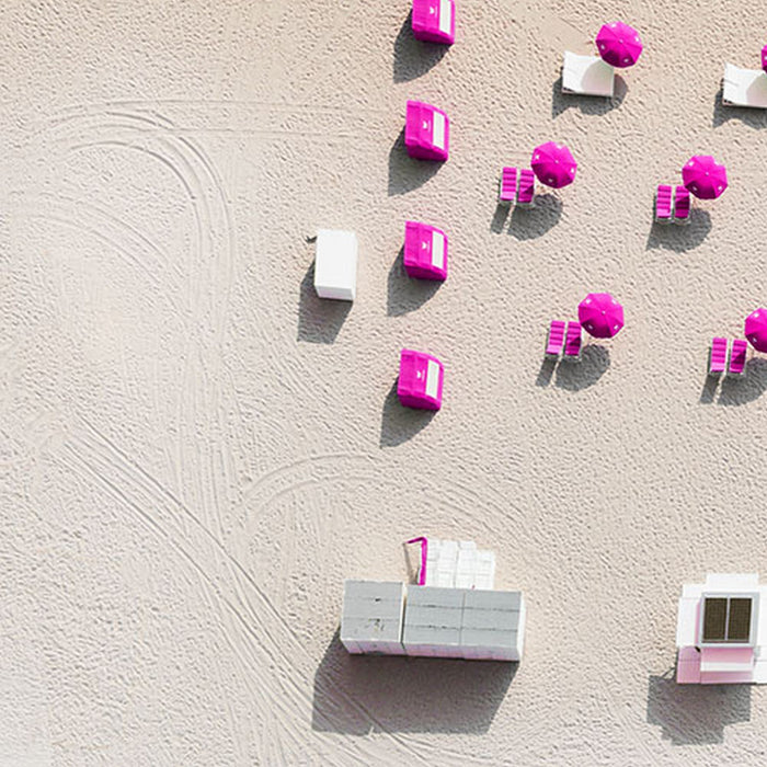 Komar | Vlies Fototapete | Pink Umbrella | Größe 400 x 250 cm